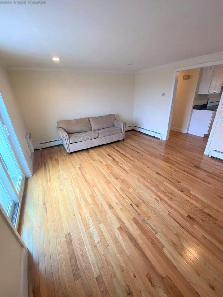 Plover Rd #C - Photo 3 of 8