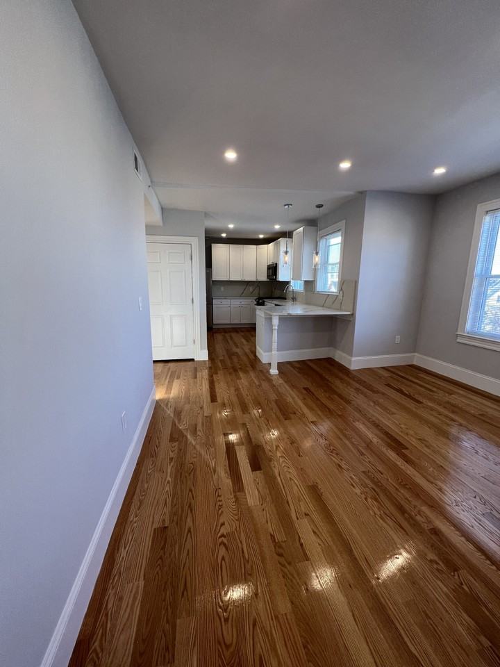 75 Winchester St #3 - Photo 4 of 22