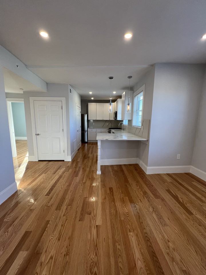 75 Winchester St #3 - Photo 6 of 22