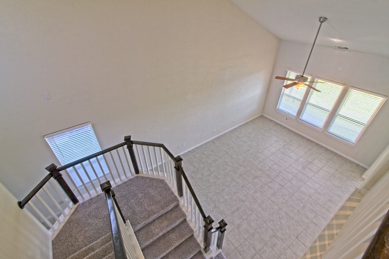 5610 Wolf Pack Dr - Photo 3 of 30