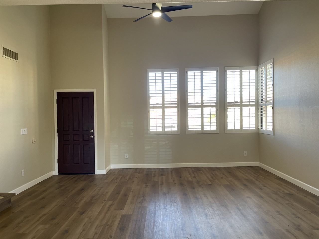 11851 N 91st Pl - Photo 6 of 39