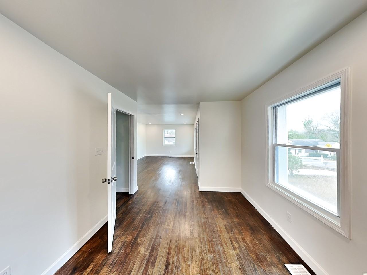 1958 Maywood Pl Nw - Photo 6 of 16