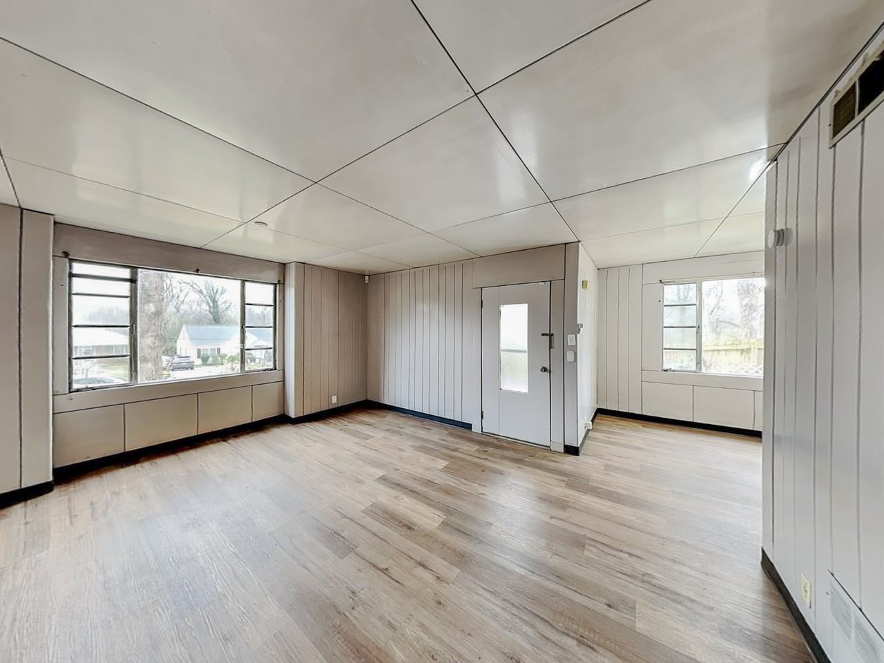 832 Burchill St Sw - Photo 4 of 20