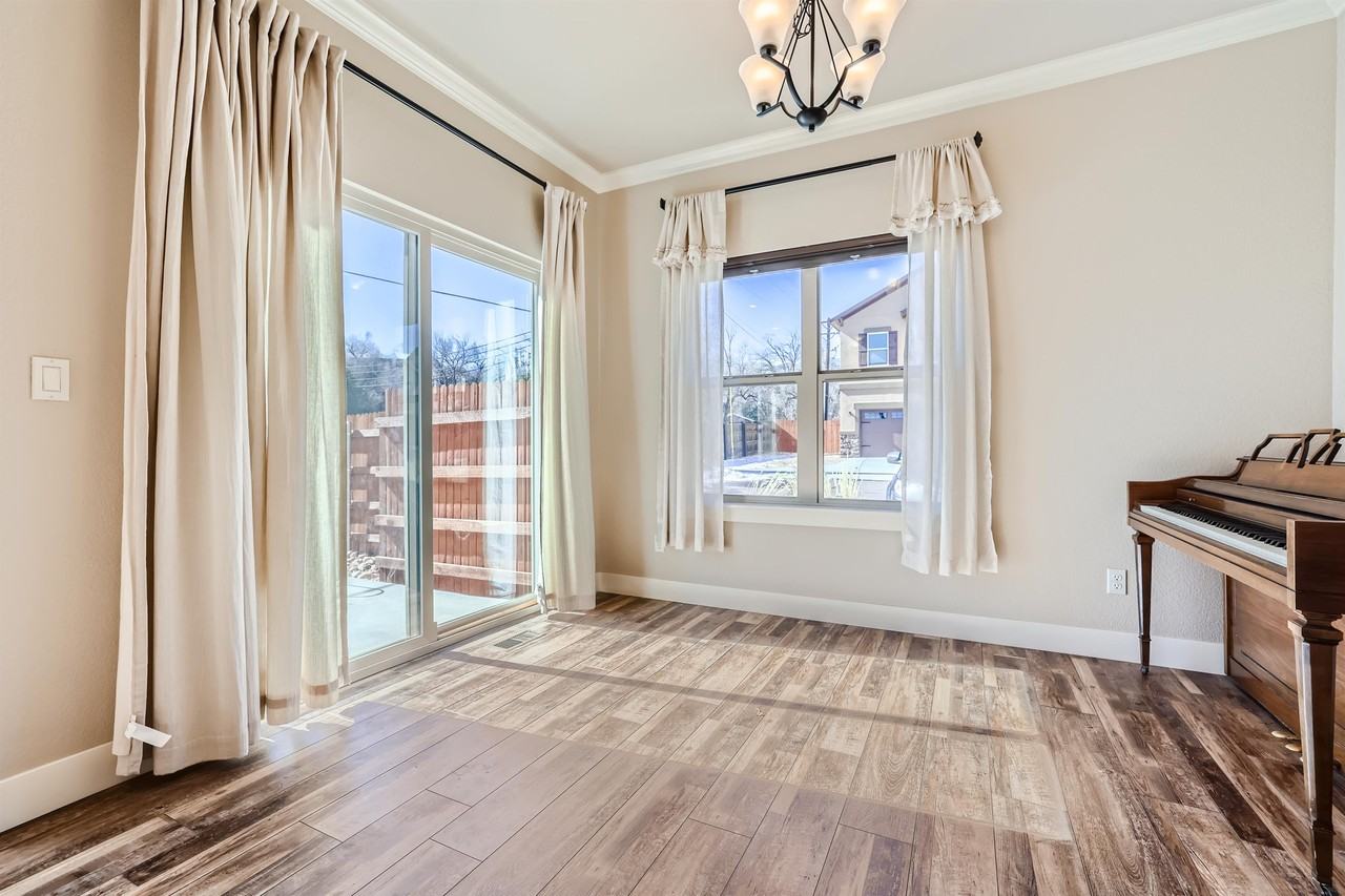 859 Redemption Pt #1 - Photo 6 of 11