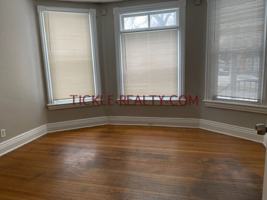 featured image of 445 S Goodman St