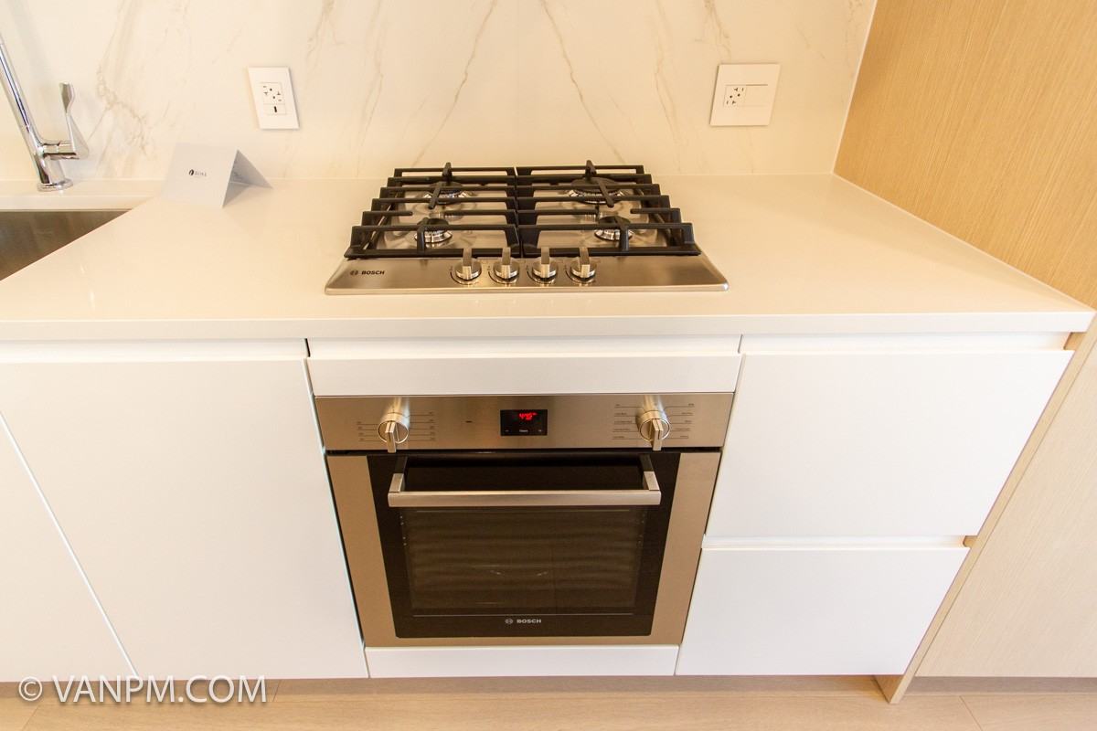 15165 Thrift Avenue #505 - Photo 6 of 28