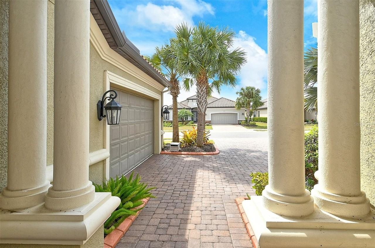 4735 Cabreo Ct - Photo 3 of 50