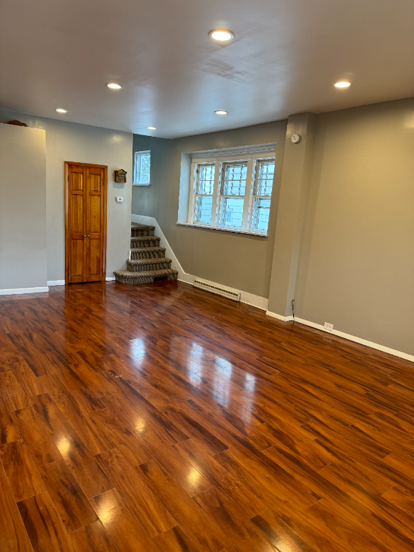 112 Sharpe St - Photo 3 of 16