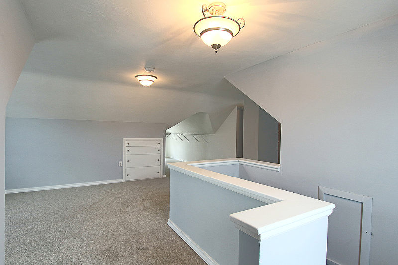 1808 34th St - Photo 3 of 31