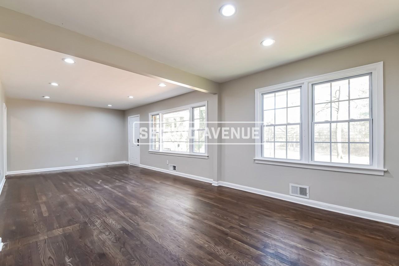 4140 Campbellton Rd Sw - Photo 2 of 17