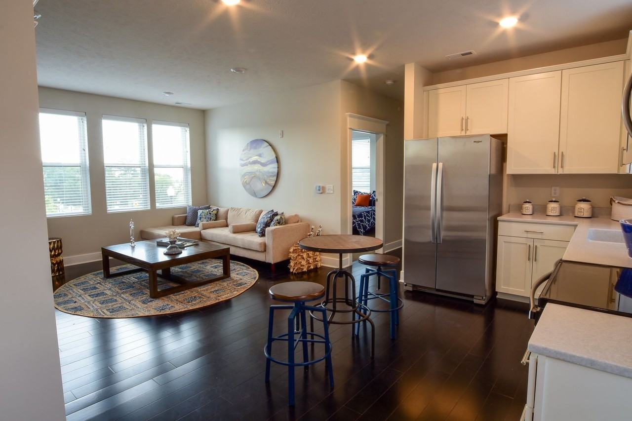 13108 Lincoln Road - Photo 3 of 22