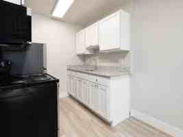 featured image of 5560 Library Ln