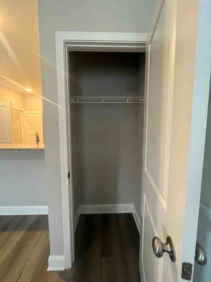 Hillview Flats - Photo 3 of 22