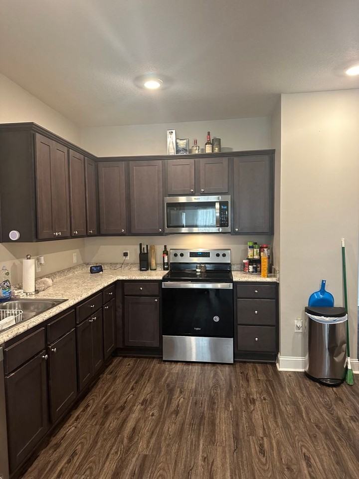 22 Sherwood Dr - Photo 5 of 14