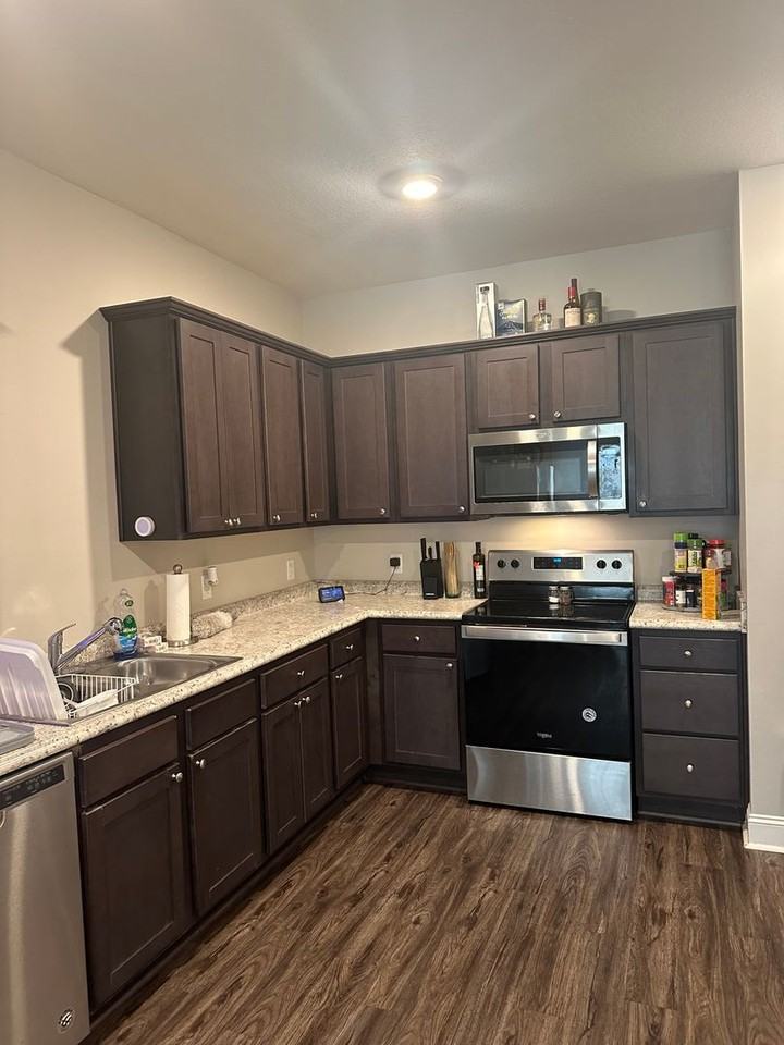 22 Sherwood Dr - Photo 6 of 14