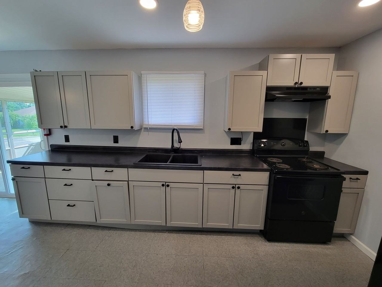 1354 Woodbine Way - Photo 3 of 22