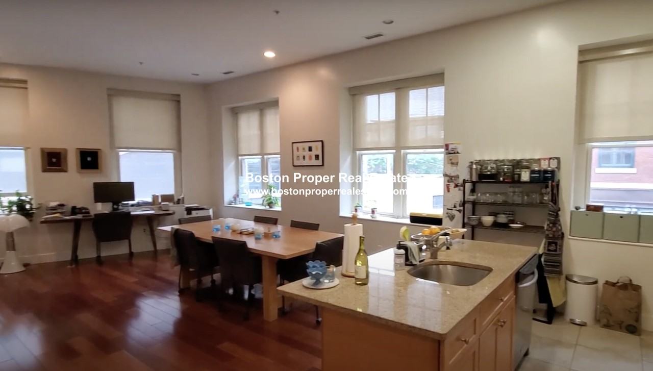 520 Harrison Ave #302K