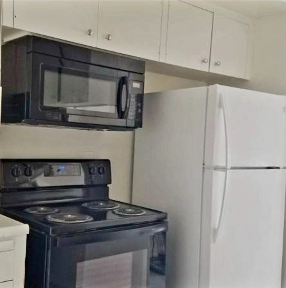 2514 University Dr #NA - Photo 3 of 9