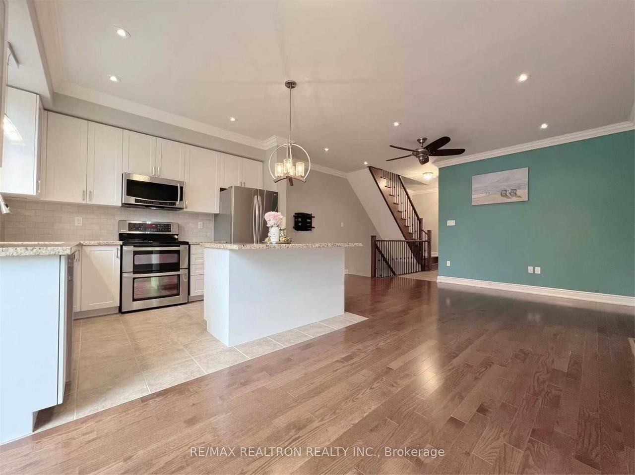 768 Harry Syratt Avenue - Photo 2 of 14