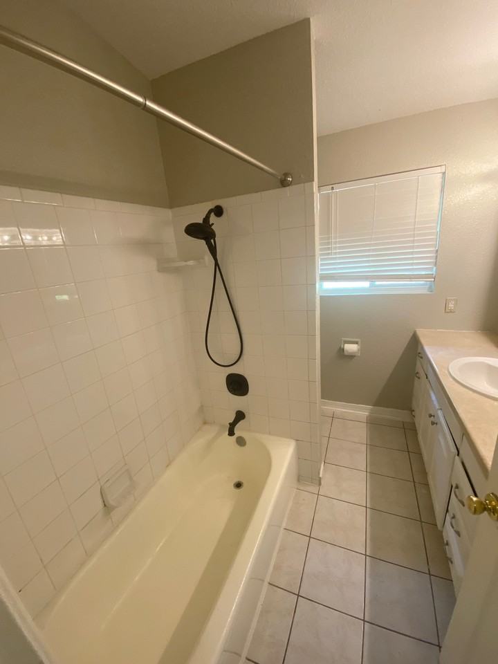 3216 Urban Crest Dr #NA - Photo 6 of 31