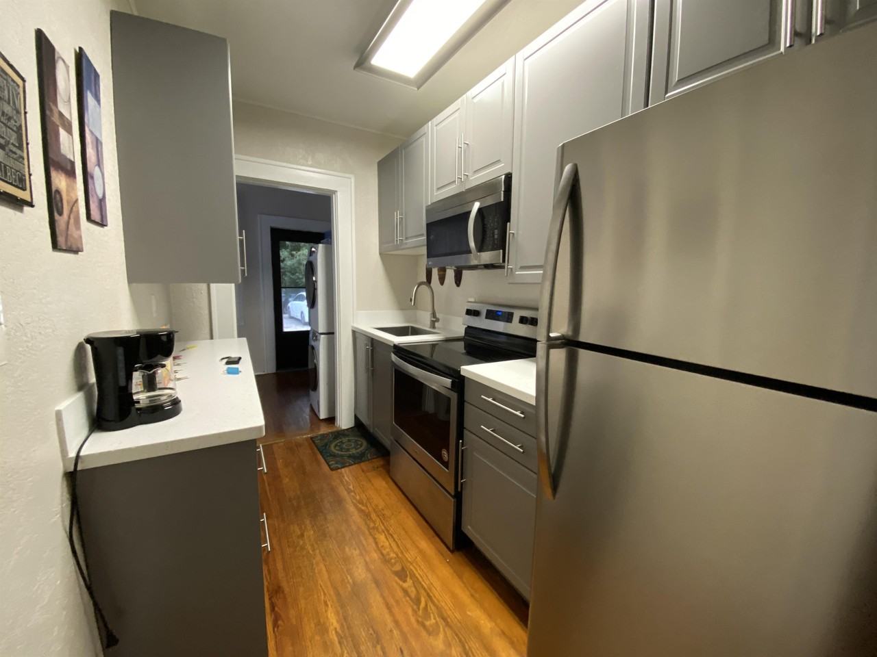 622 E Harwood St #3 - Photo 6 of 18