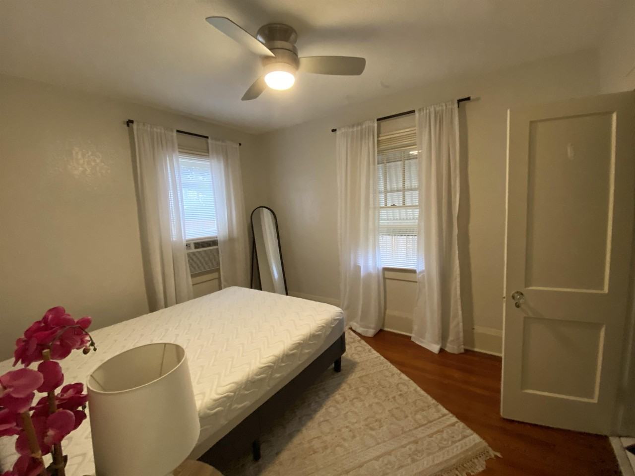 622 E Harwood St #3 - Photo 7 of 18