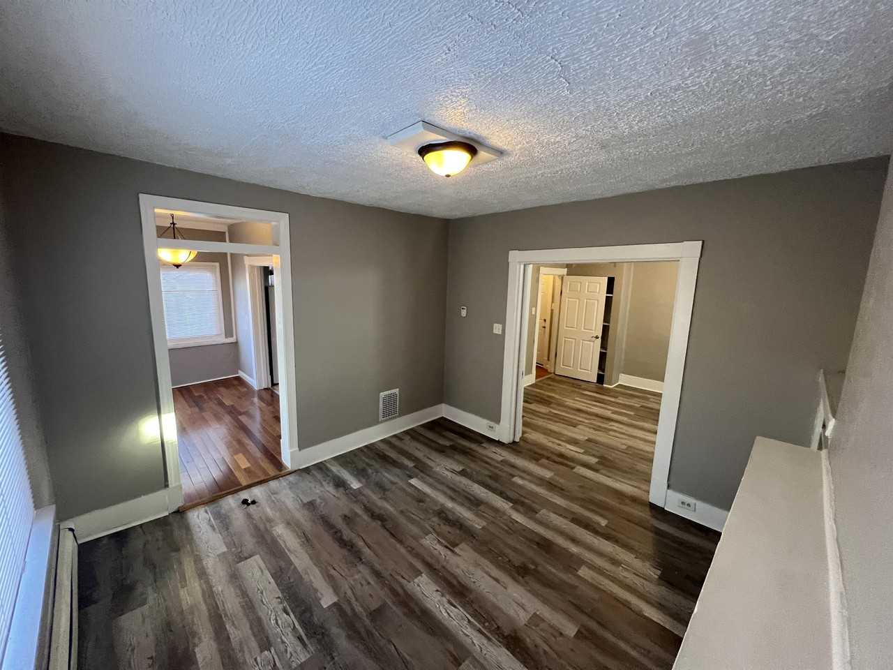 401 Carothers Ave #2 - Photo 6 of 13