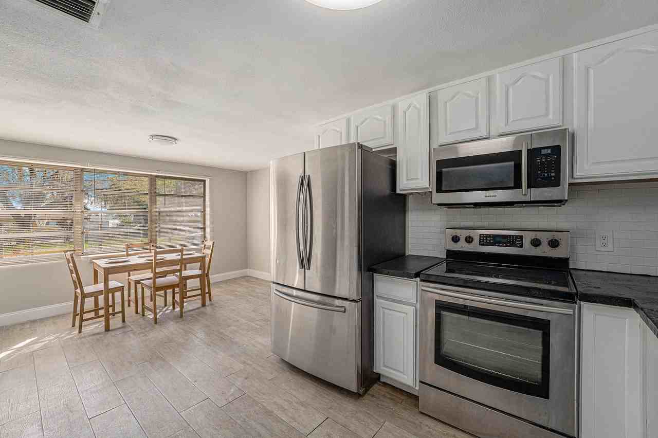 Shadow Dr - Photo 2 of 21