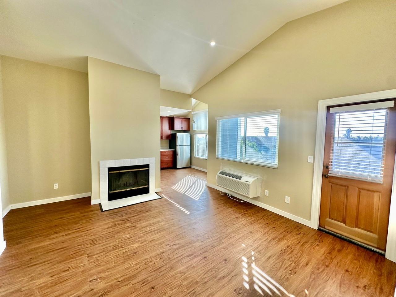 4447 49th Street - Photo 2 of 20