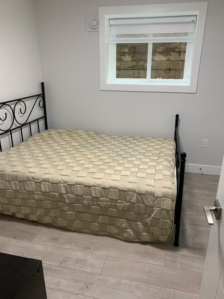 7009 206 Street 7009 - Photo 2 of 14