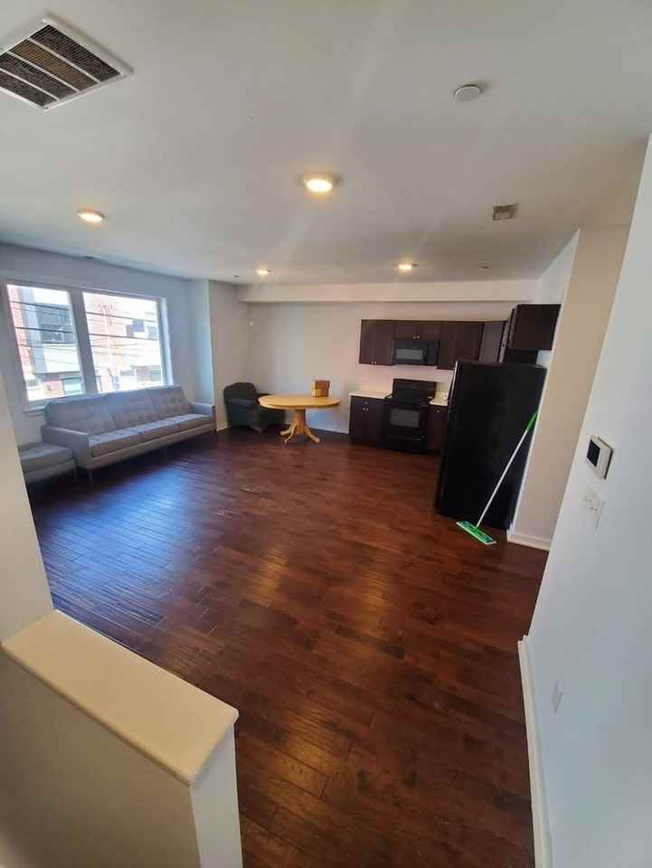 1528 N. Sydenham St - Photo 6 of 28