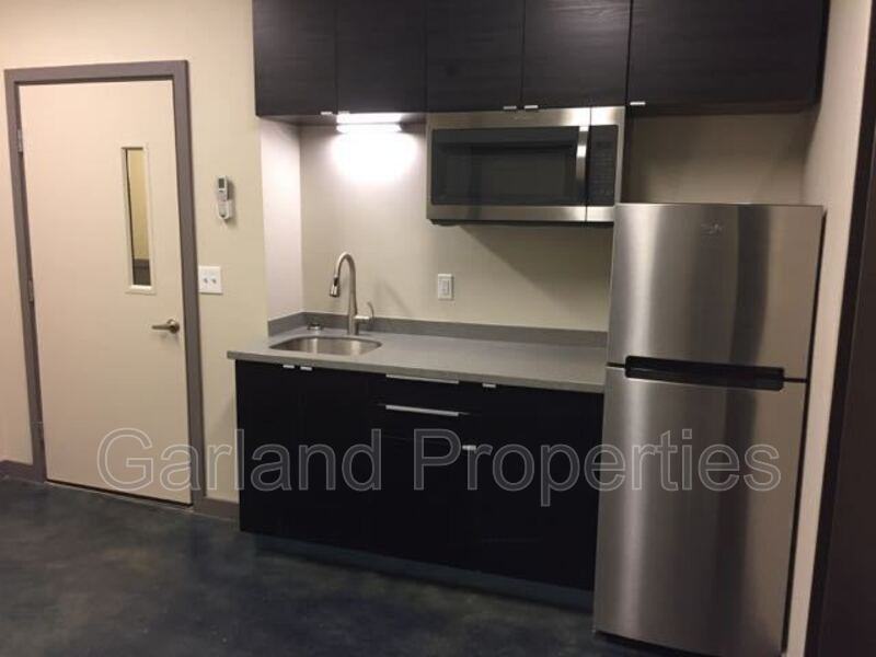 631 Campbell Ave Sw - Photo 2 of 4