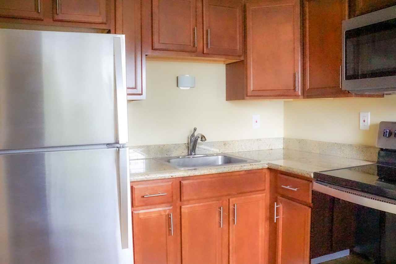 7546 N Ida Ave - Photo 3 of 12