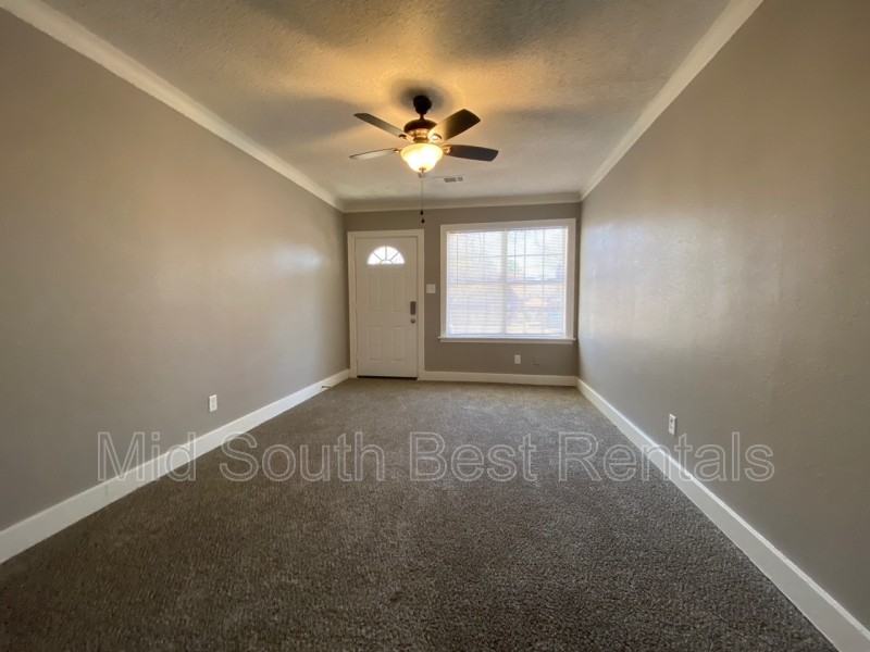 1311 S Barksdale St - Photo 2 of 8