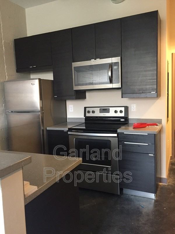 631 Campbell Ave Sw - Photo 3 of 5