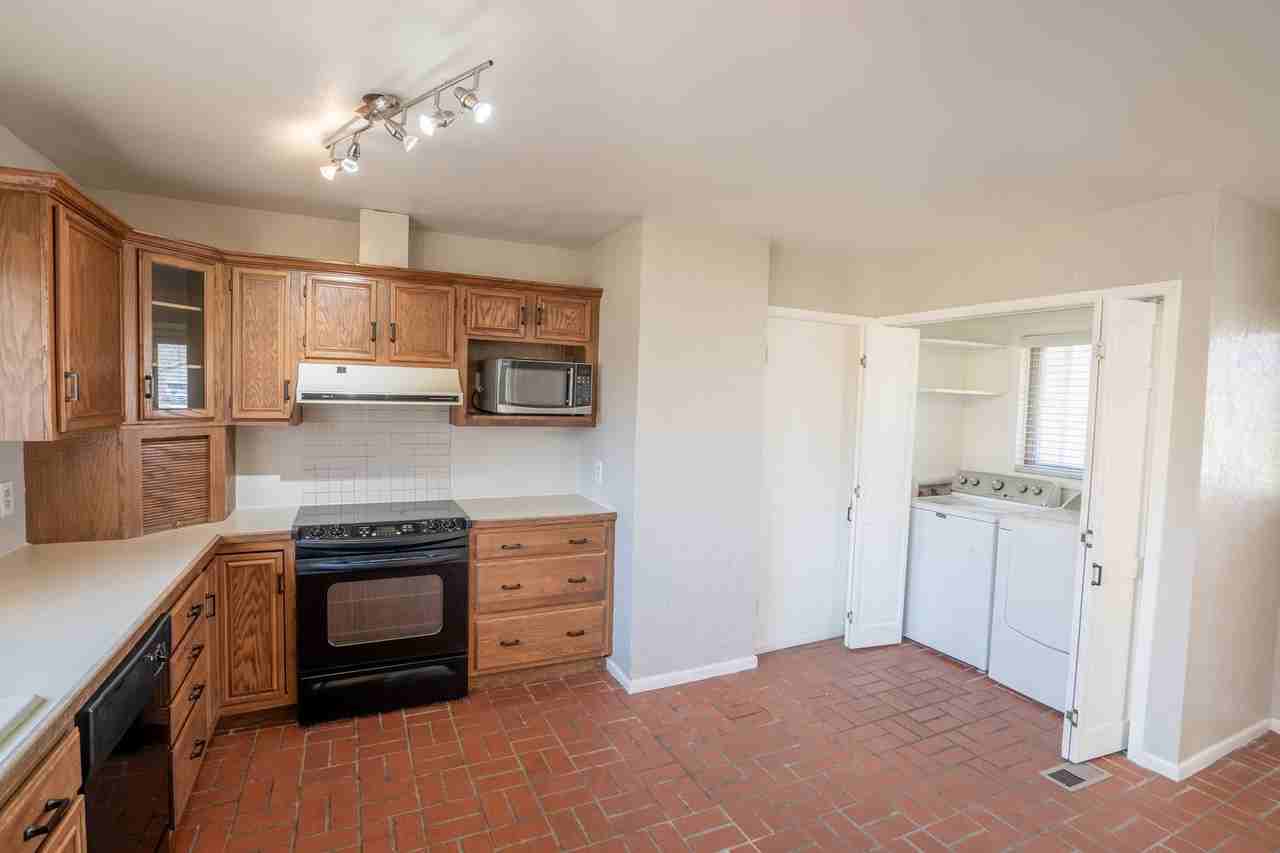 4132 E 48th Pl - Photo 6 of 17