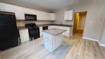 featured image of 2824 Salisbury Street #2