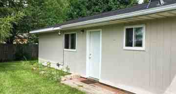 featured image of 209 E Wood Ave