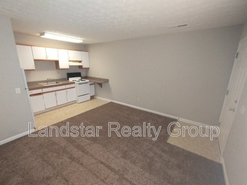 4907 Villa Fair Rd - Photo 3 of 12