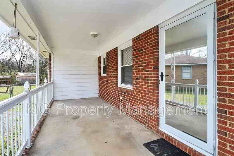243 Eden Cir - Photo 4 of 30