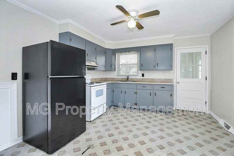 243 Eden Cir - Photo 7 of 30