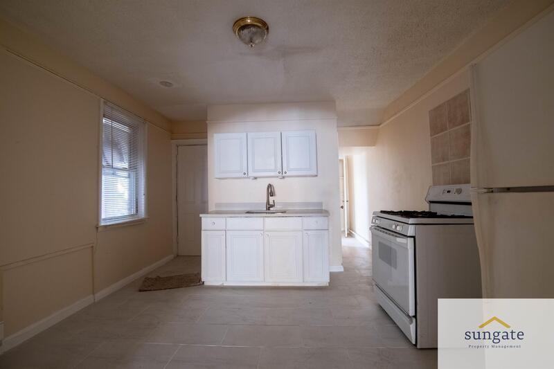 1801 E Lombard St - Photo 4 of 8