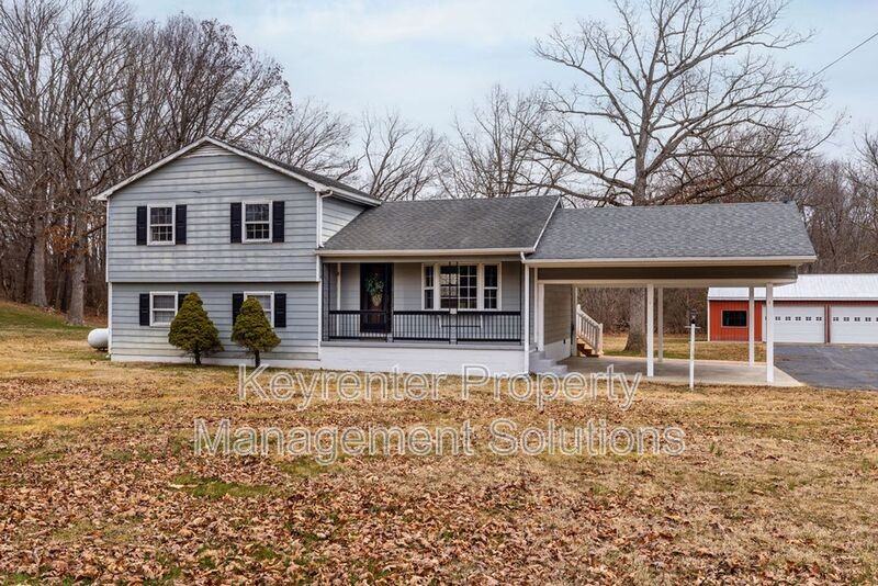 781 Cold Springs Rd - Photo 2 of 44