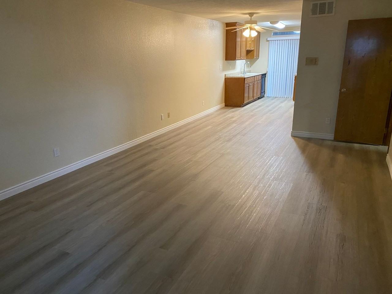 536 East Cypress - Photo 2 of 7