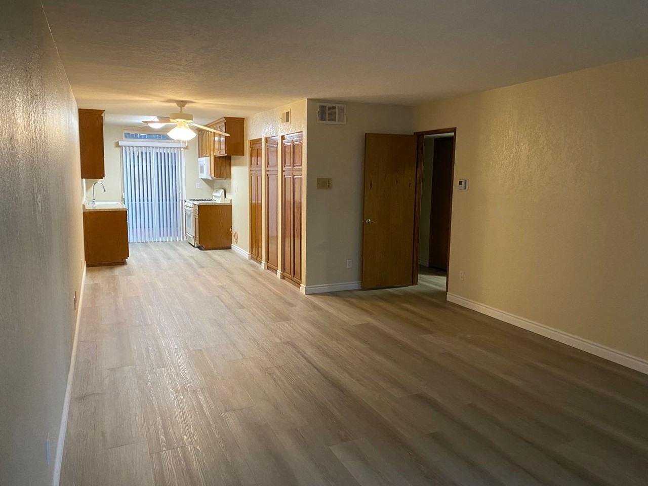 536 East Cypress - Photo 3 of 7