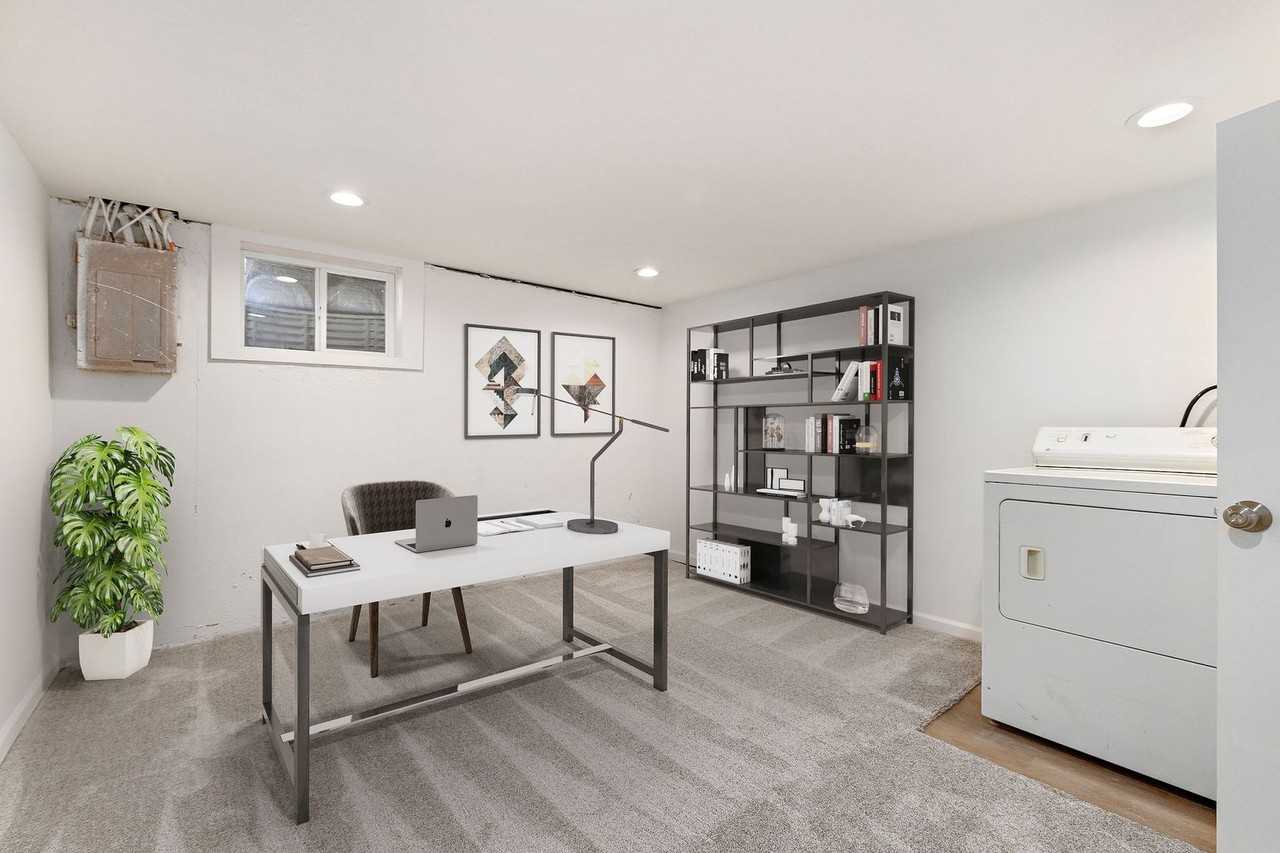 636 S Lakehurst Dr - Photo 5 of 19