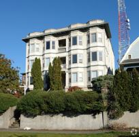 featured image of 1522 1st Ave W