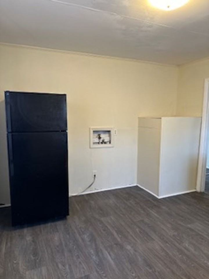 524 Franklin St - Photo 4 of 11