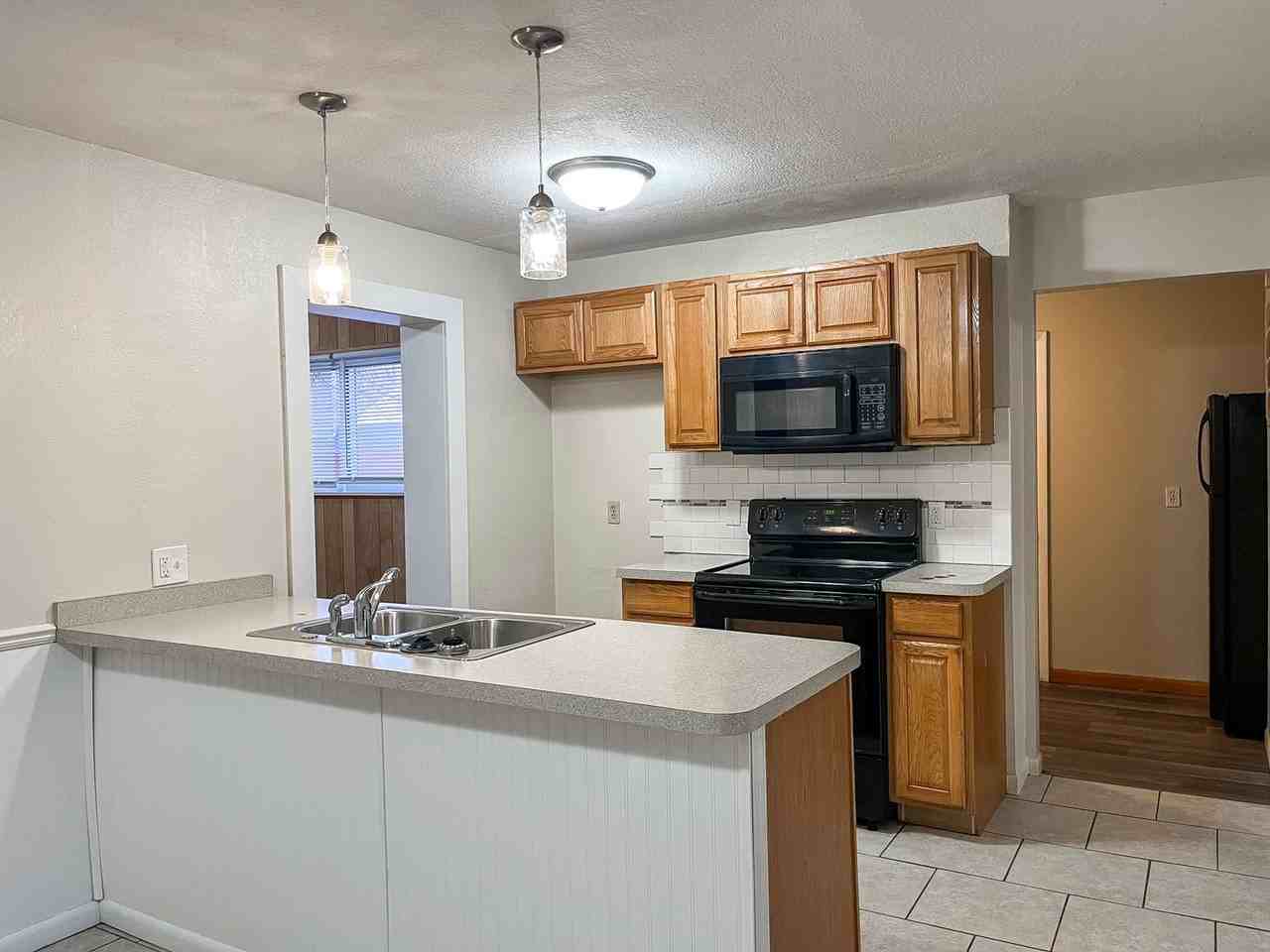 6742 South Ave - Photo 2 of 9