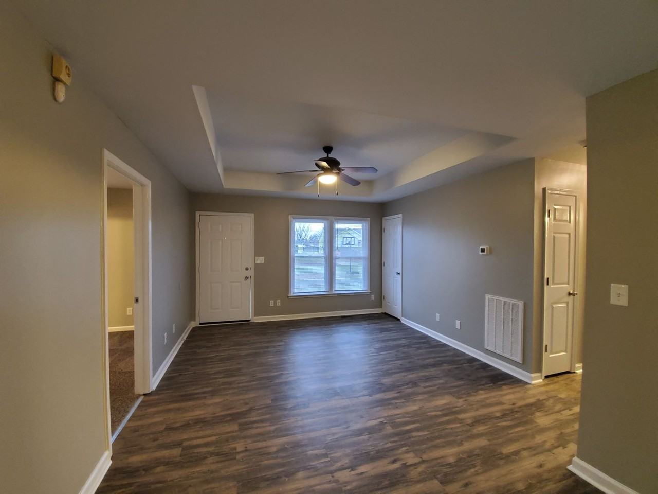 815 Princeton Cir - Photo 3 of 19